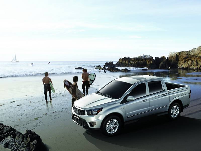 Фото автомобиля SsangYong Actyon Sports